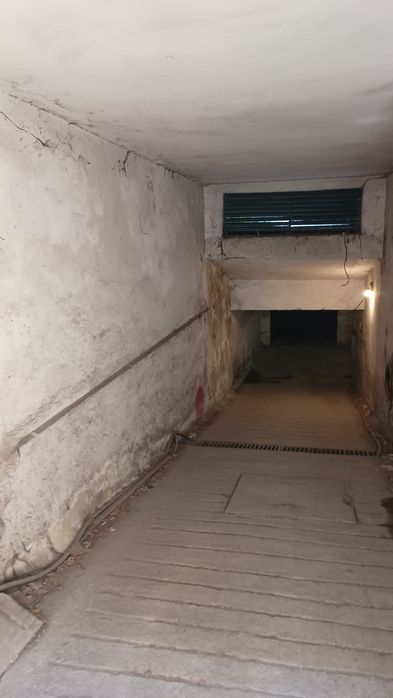 Продава се Гараж / Паркомясто в Варна, Христо Ботев - 15 кв.м за 1660 €/кв.м - Снимка #2