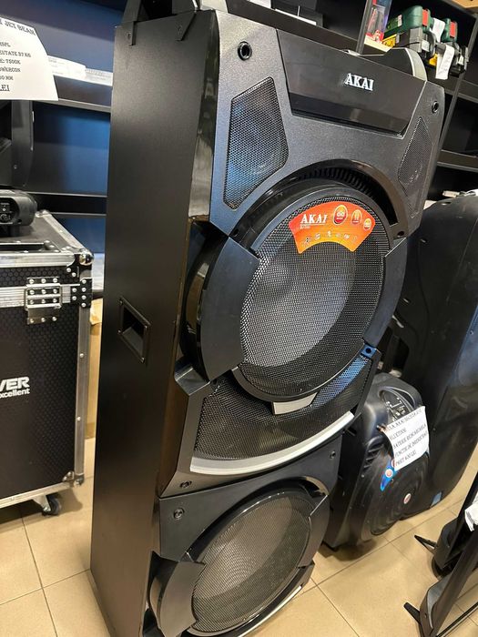 Hope Amanet P13 / BOXA AKAI DJ S5H