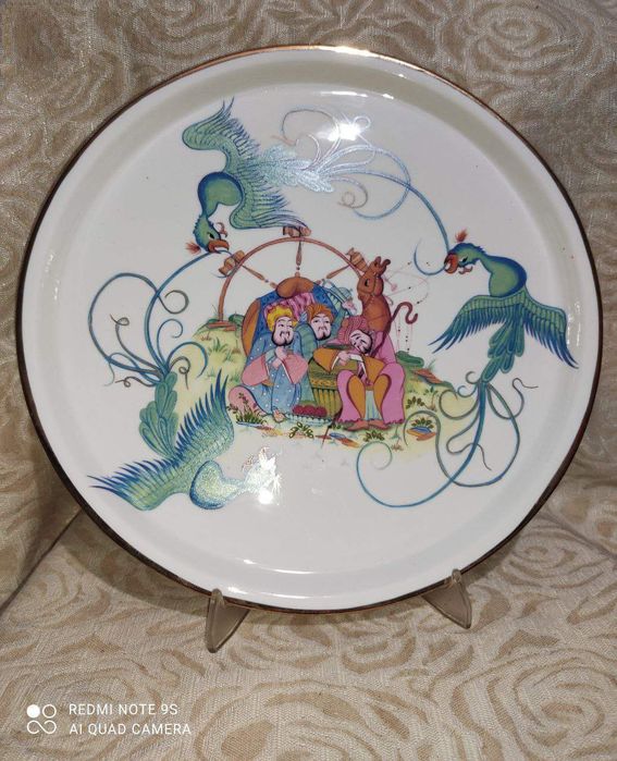 Большие красивые интерьерные блюда