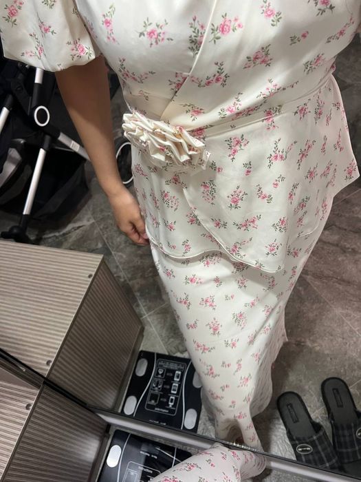 Продам новое платье