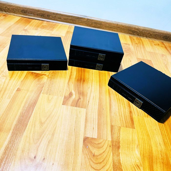 Unitate PC Ultra-Compact Dell Optiplex 7040 USFF (17 x 18 x 3,5 cm)