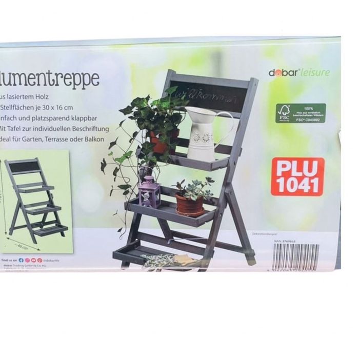 Елегантна и практична поставка за цветя, с три нива