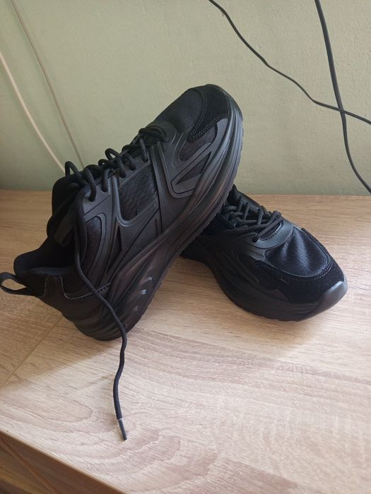 Мъжки маратонки 40 номер