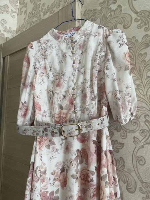 Продается красивое новое платье