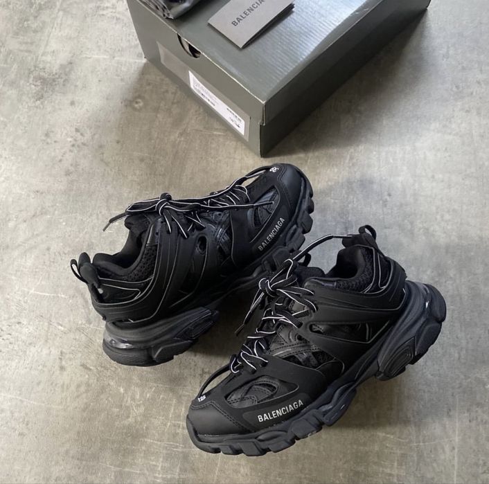 Balenciaga Track “Black”
