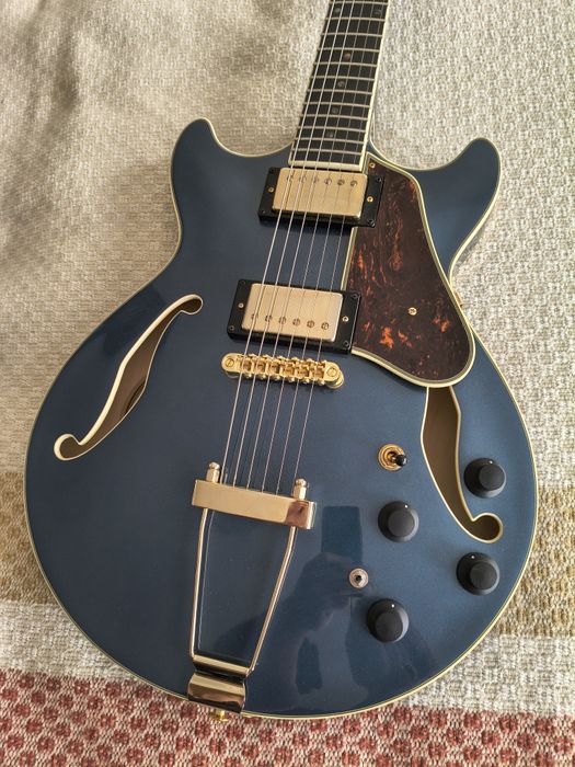 Ел. китара IBANEZ amh 90