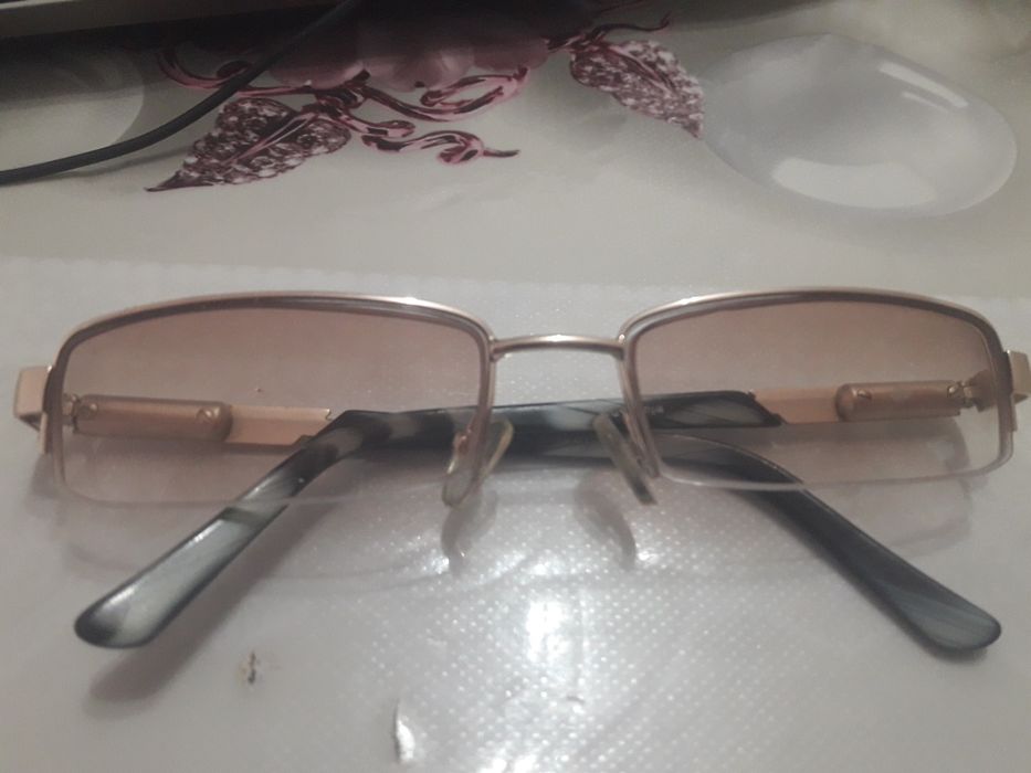 Продается очки мужские