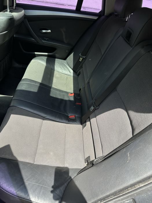Полукожен Спортен салон (Рекаро) с подгрев + кори  на врати за BMW E61 (Комби) 2009 г. Фейслифт