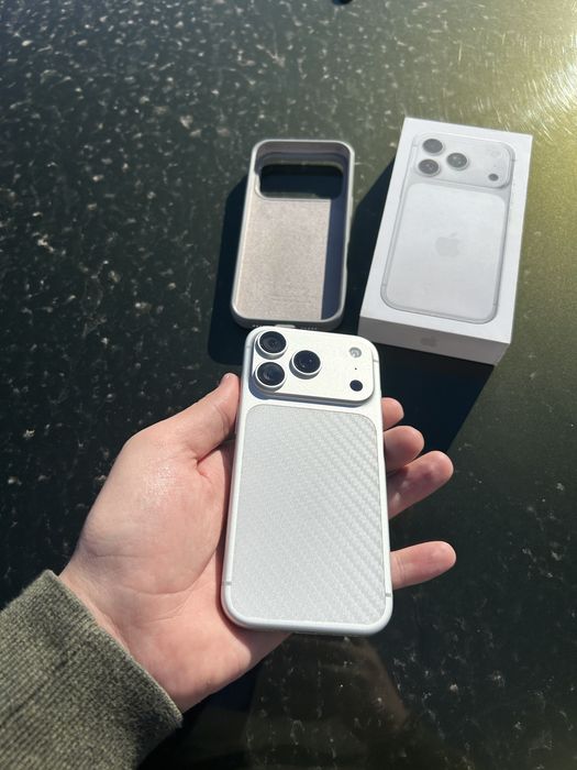IPhone 17 Pro eSim 256гб 100%