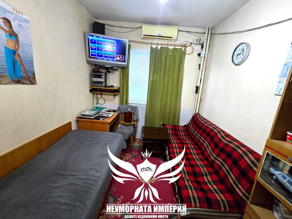 Продава се Тристаен апартамент в Пловдив, Кючук Париж - 68 кв.м за 2192 €/кв.м - Снимка #18