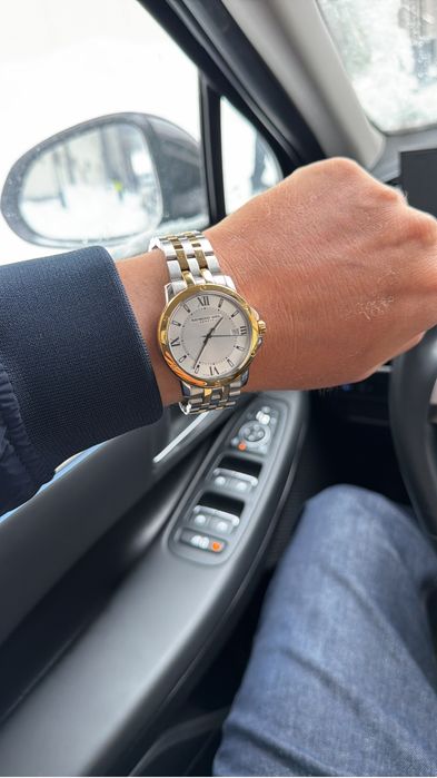 Raymond weil часы из серии Tango .