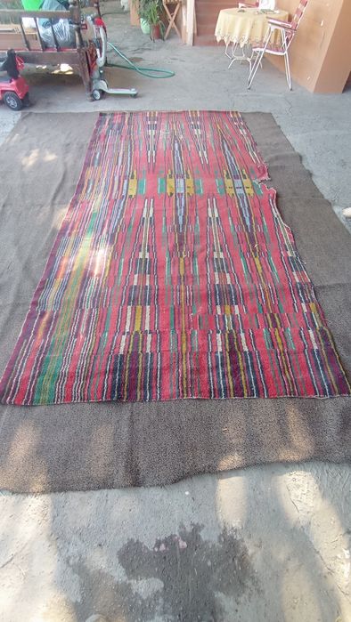 Ковер ручной работы