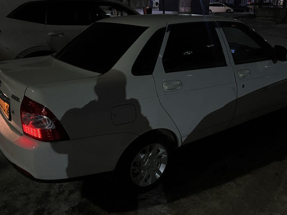 Продам приору 2, на полншм ходу, 2015 год