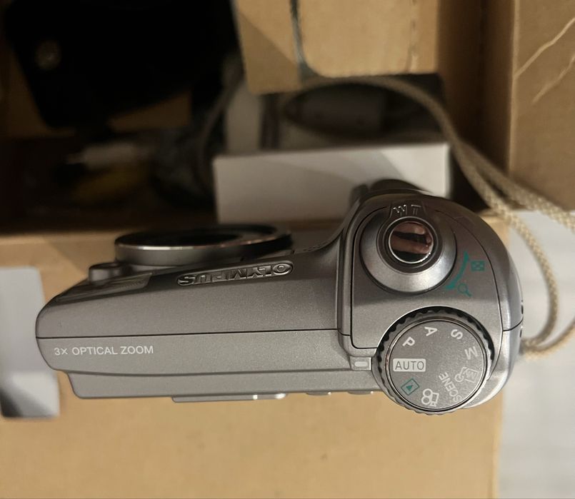 Камера Olympus SP-310