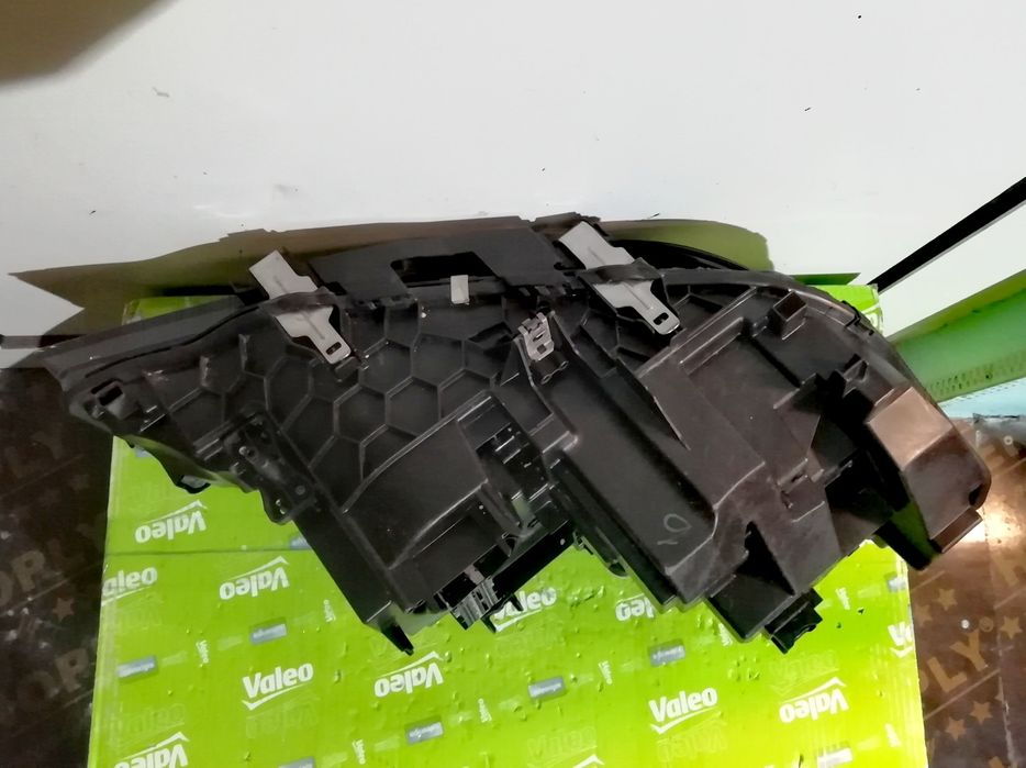 Фар фарове за БМВ 3 Г20 Г21 / BMW 3 G20 G21 FULL LED.