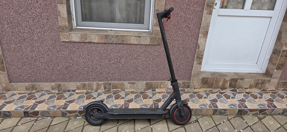 Vand trotineta electrica