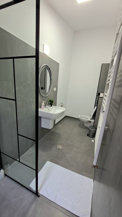 Revelion 2026.Inchiriem vile si apartamente pentru petrecere.Zona Unir