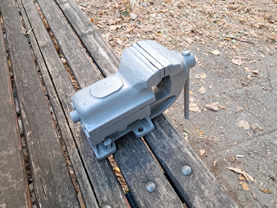 Продавам българско  и немско менгеме  много добро 16 кг