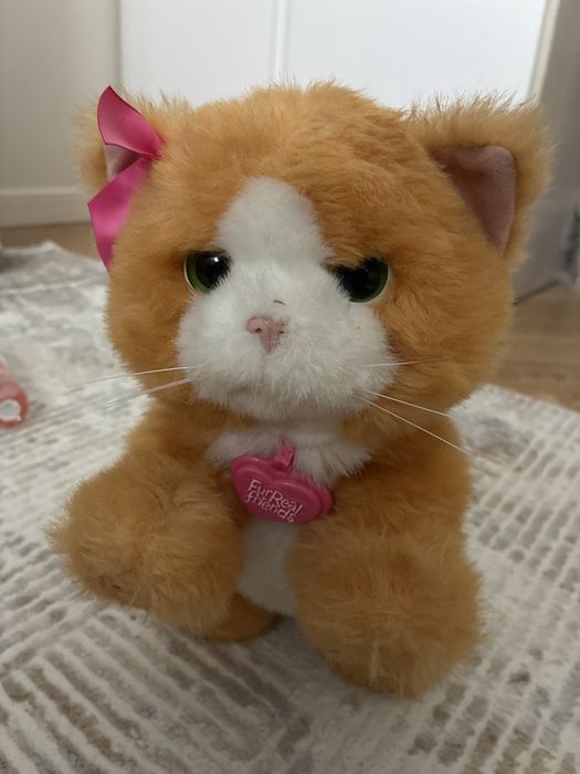 Интерактивный кот Furreal