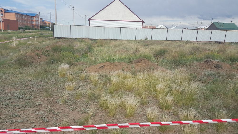 Продам участок в мкр. Бирлик