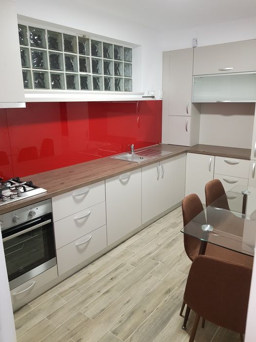 Inchiriez apartament 2 camere