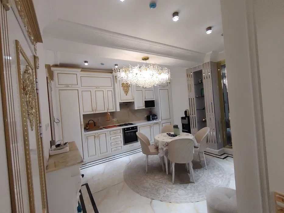 Готовый вариант и аренды: 3-ком квартира у Российского посольства