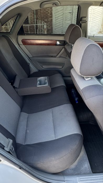 Лассетти 1.8 автомат 2011