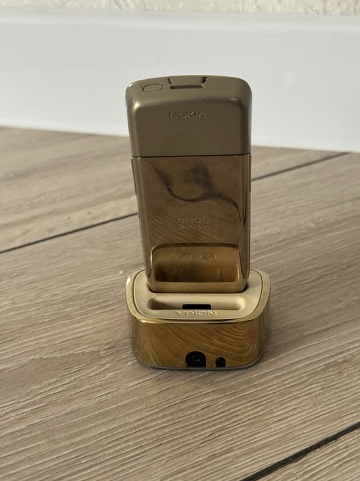 nokia 8800 sirocco gold