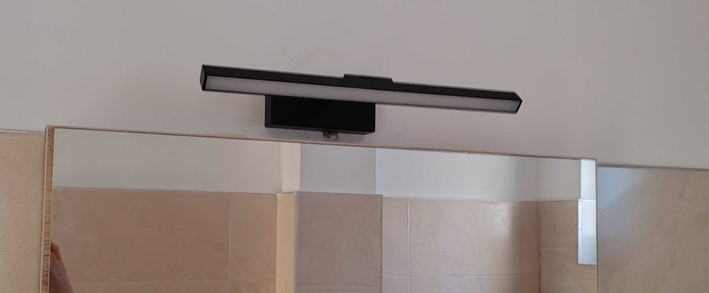 Lampa Frontala Pentru Oglinda De Baie, Toolight, Unghi Reglabil, Negru