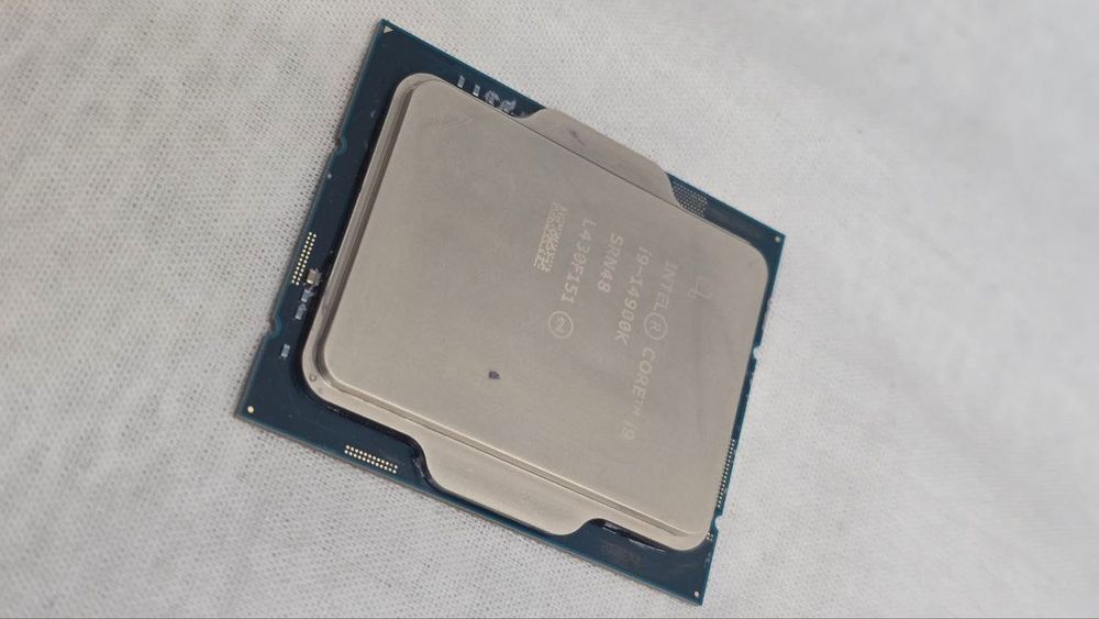 Процессор Intel Core i9-14900K — отличное состояние
