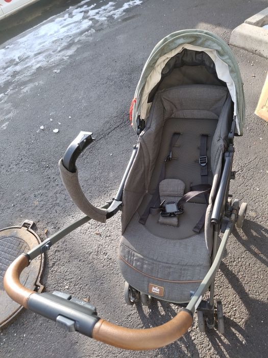 Продам срочно ! Коляску,манеж ,ходунки