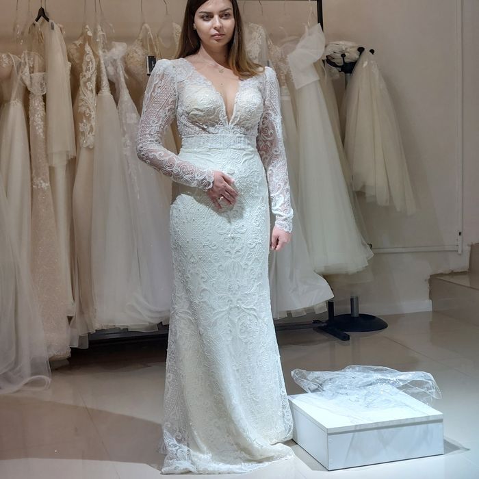 Rochie mireasa cu trena detasabila