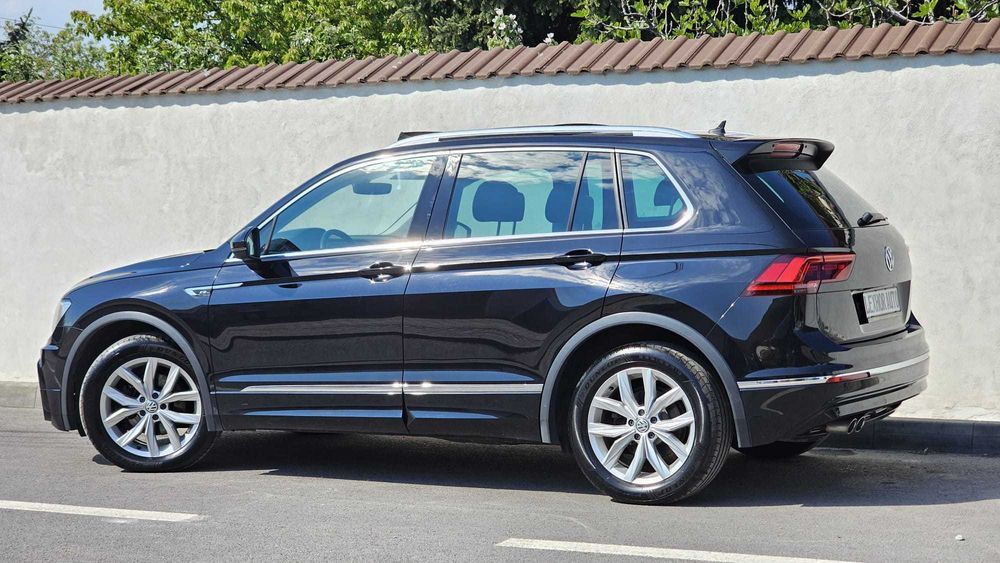 VW Tiguan R-Line 2.0TDI 150cp DSG 2017 / LED PANO Distronic LINE / TOP