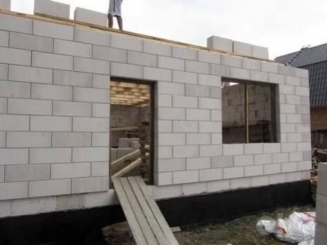 Penablok 60*20*30 oʻlchamda, latoklar ham bor cheklanmagan miqdorda