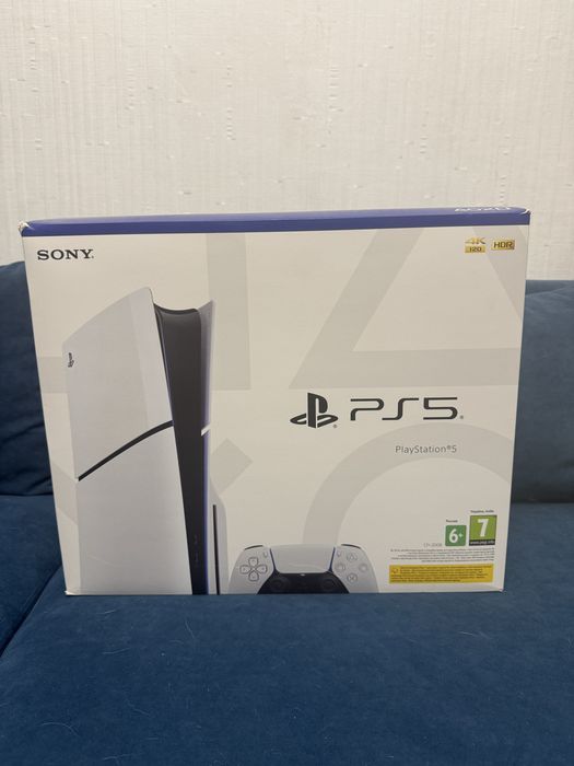 Play station 5 slim.