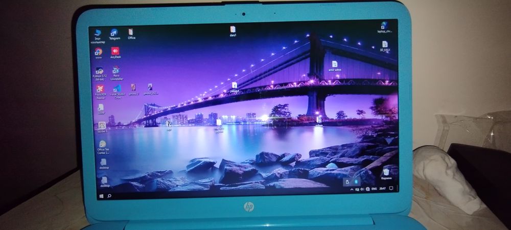 HP noutbuk srochniy sotiladi