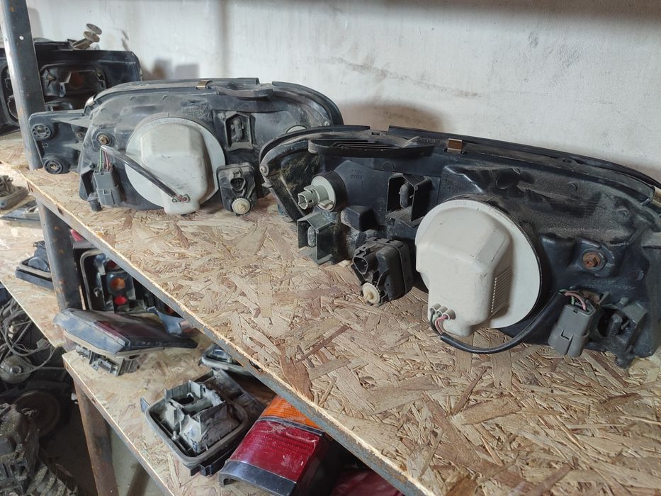 Фары Субару Легаси Б4 оригинал