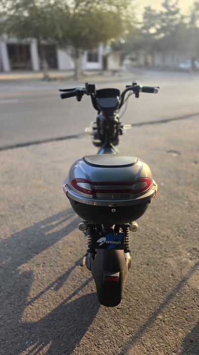 Rabochi DRONGO 16li Jk skuter