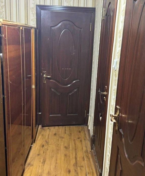 Beruniy metrodagi kvartira oilaga va qizlarga srochniy ijaraga berilad