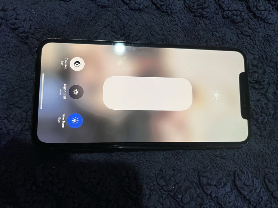 Продается айфон 11 про мах 256 гб