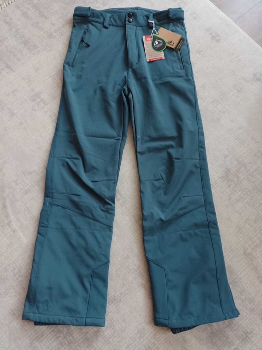 Нов ски панталон