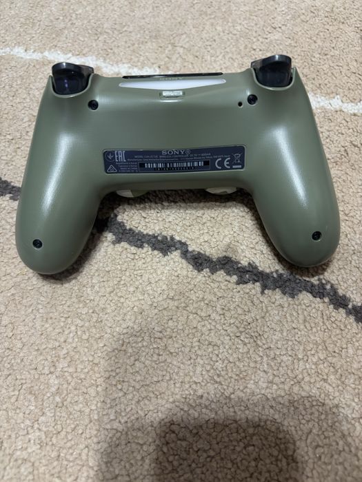 Consola PS4 + Controller Original Si Cabluri