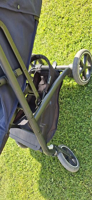 Cărucior sport Cybex Beezy Compact, Elegant și  Bine Întreținut