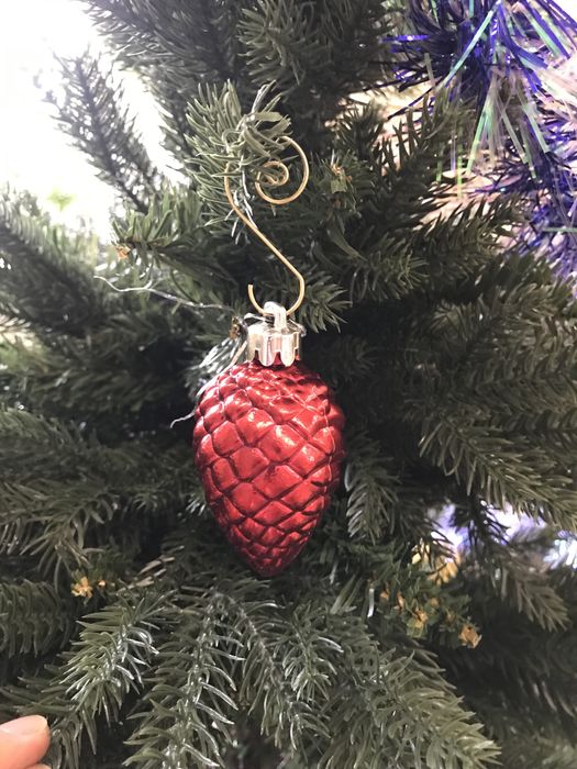 Крючки для елочных игрушек 20 штук