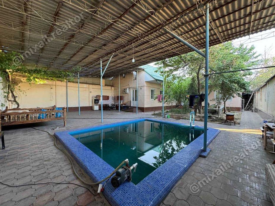 Продается Дом 203 м2, 6 соток, Олтинтопган, завод Кока Кола (87648)