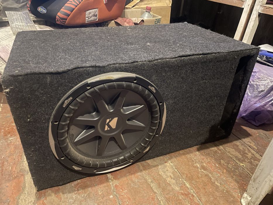 Продам сабвуфер Kicker CVX 12” 1500w