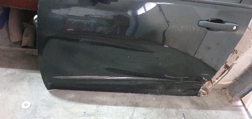 Usa stânga față si stânga spate Dodge Avenger