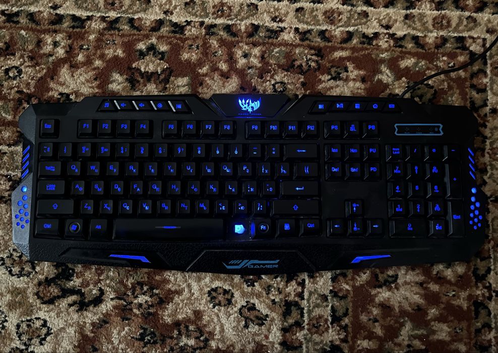 Клавиатура игровой