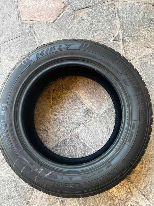 Продам шины автомобильные