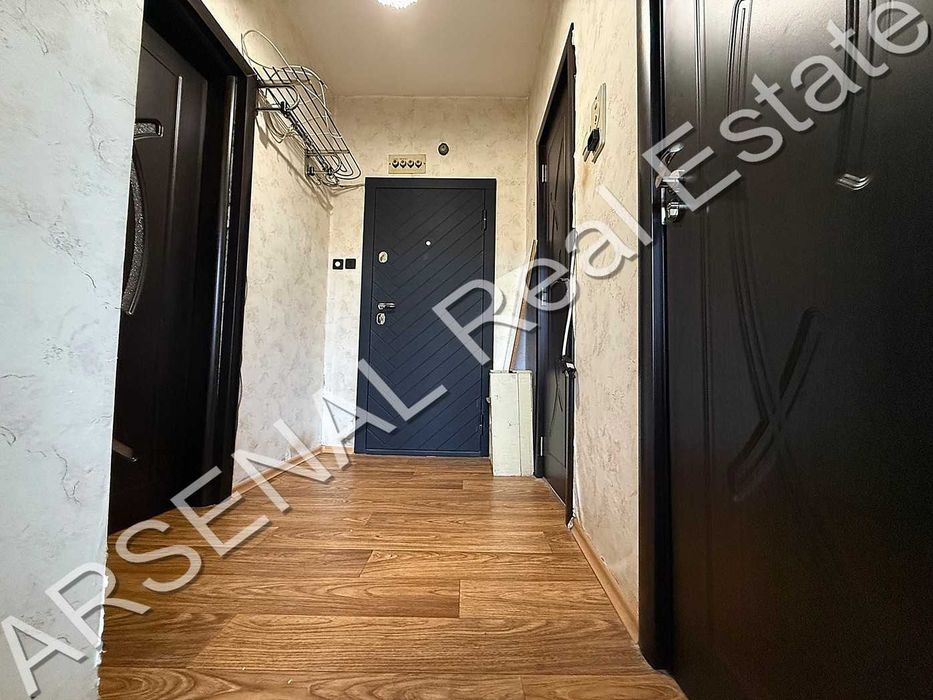 Дава се под наем Едностаен апартамент в София, Подуяне - 44 кв.м за 320 € - Снимка #1